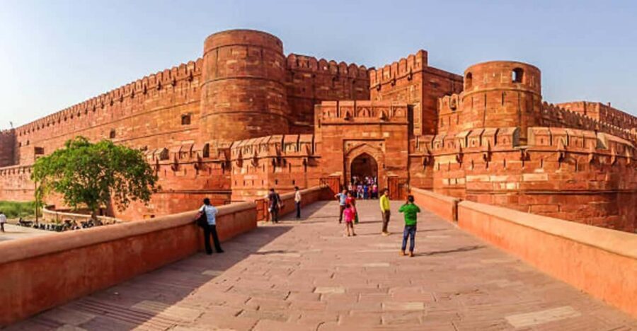 Agra fort, Baby Taj & Mehtab Bagh Express Ticket With Option - Express Entry in Agra: Why this plan saves your day