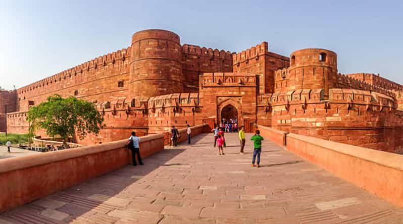 Agra fort, Baby Taj & Mehtab Bagh Express Ticket With Option - Should you book this Agra express ticket day?