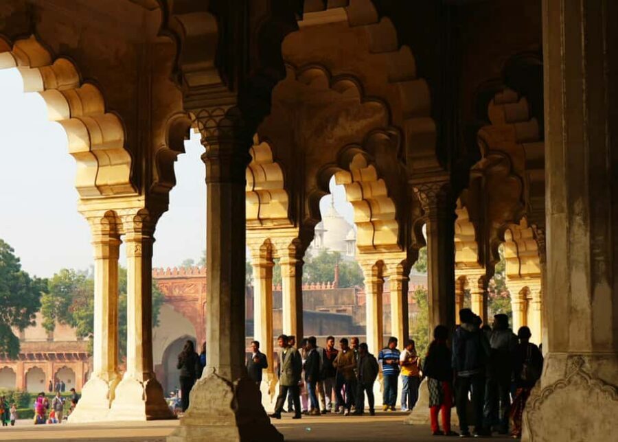 Agra Fort: Guided UNESCO Heritage Walking Tour - Key highlights worth showing up for