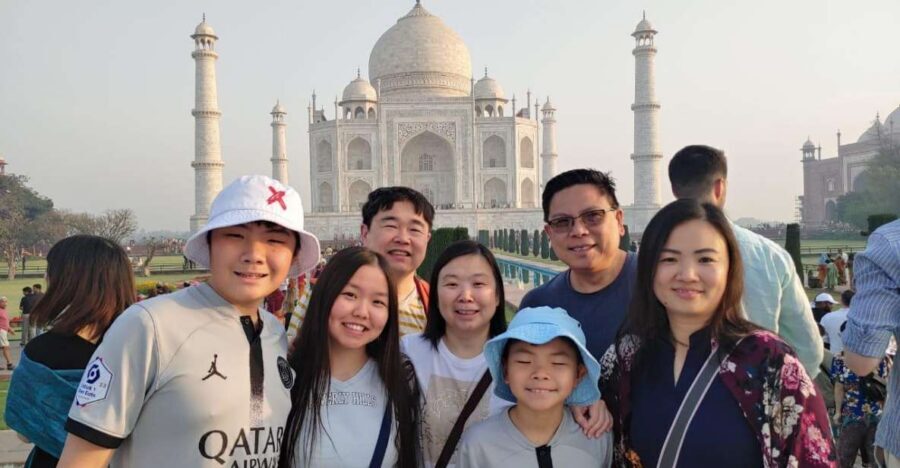 Agra: Guided Tour of Taj Mahal, Agra Fort and Fatehpur Sikri - The big idea: three Mughal landmarks without the planning headache