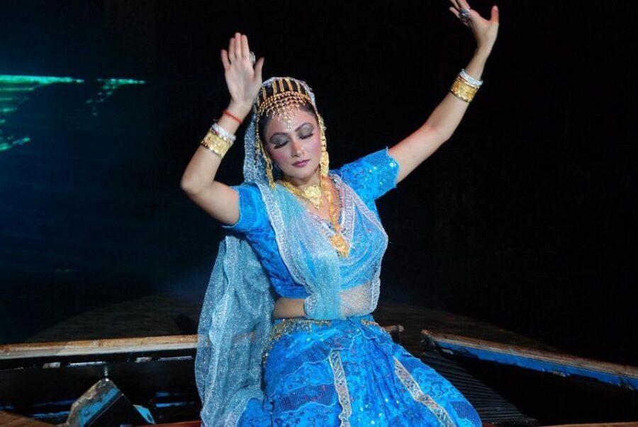 Agra: Mohabbat the Taj show tickets and agra transfers - Key things to know before you go