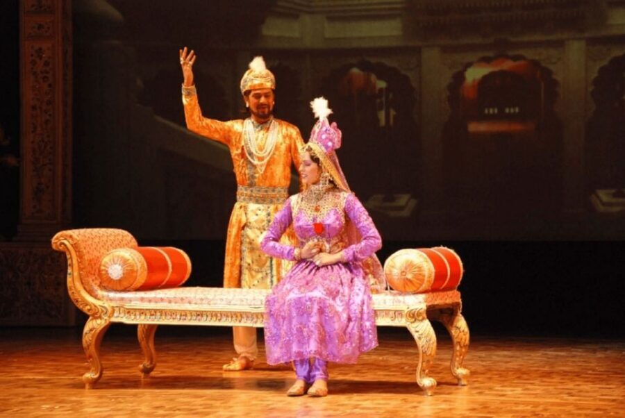 Agra: Mohabbat the Taj show tickets and agra transfers - Price and value: is $49 per person reasonable?