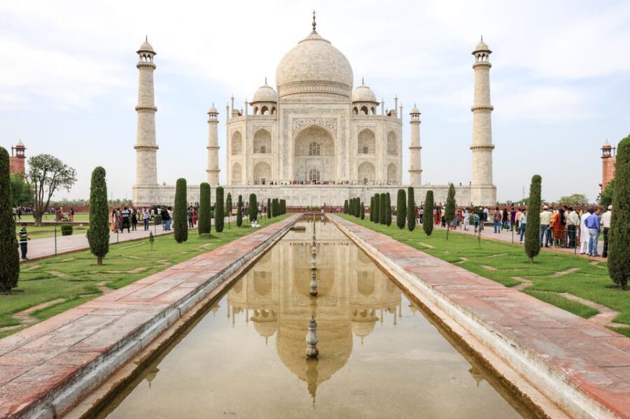 Agra: Skip-the-Line Fast Entry Ticket to the Taj Mahal - Guide Quality: The Human Part That Makes Details Click