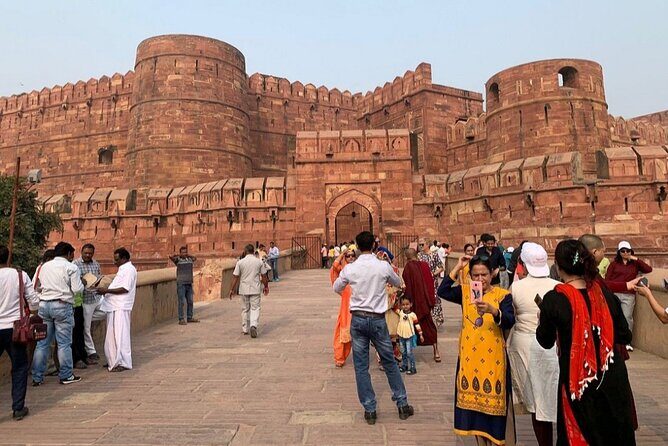 Agra: Skip-the-Line Taj Mahal & Agra Fort Private Tour - Hotel pickup in Agra, then straight to the good stuff