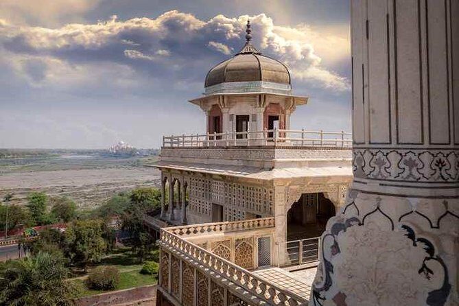 Agra: Street Food and Walk Tour with Spice Market by Tuk-Tuk - Tuk-Tuk Pickup to Your First Market Stop