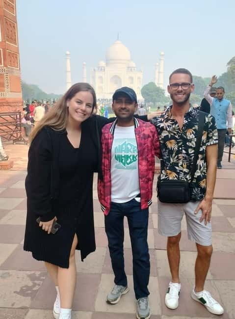 Agra: Taj Mahal, Agra Fort & Baby Taj Guided Day Tour - Agra Fort UNESCO visit: red sandstone power and the Mughal story