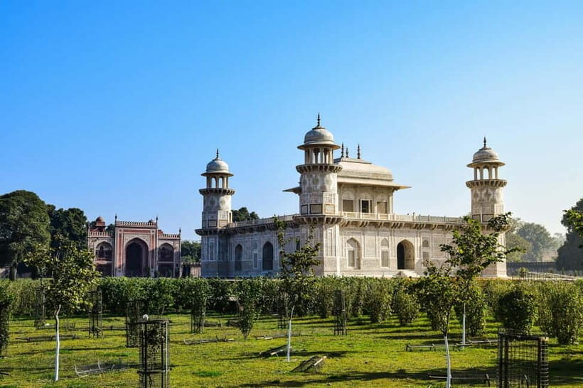 Agra: Taj Mahal & Agra Fort Private Tour - Agra Breakfast Break: A Short Pause Before Fort Time