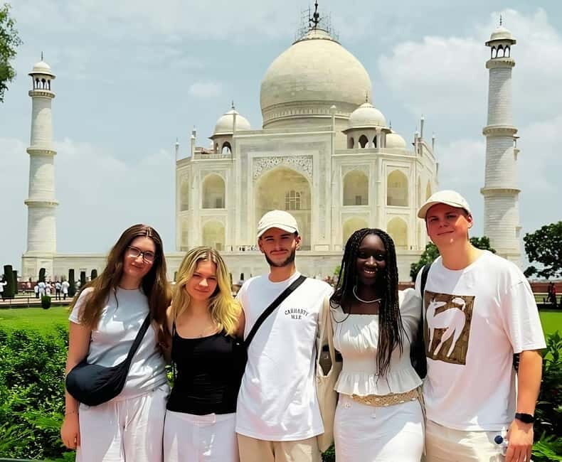 Agra: Taj Mahal Skip-the-Line & Guided Private 3 Hours Tour - Inside the Taj Mahal: what your 3-hour guided walk should focus on