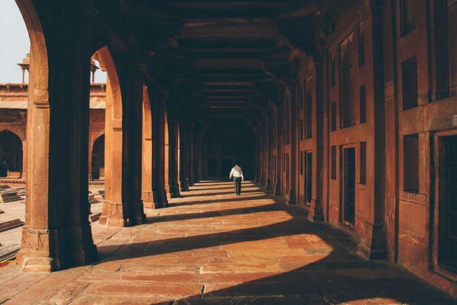 Agra: Tajmahal and Agra fort Entry tickets with Tour Guide - What to Bring: Simple Gear for Comfort and Faster Movement