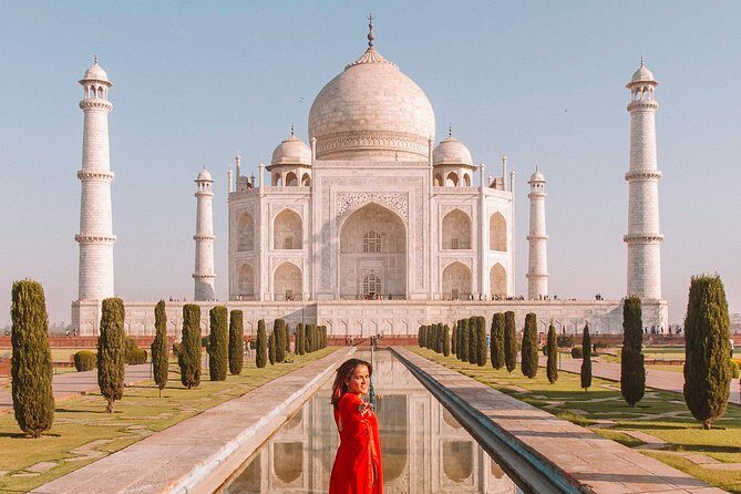 All-Inclusive Taj Mahal, Agra Fort & Fatehpur Sikri Private Tour - Agra Fort with a guide: Akbar-era design in red sandstone