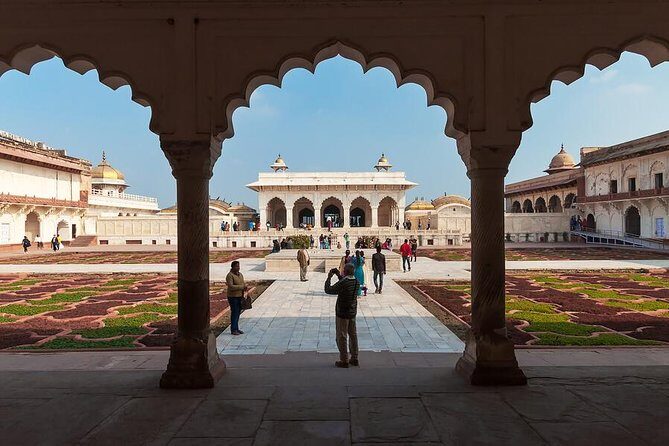 All-Inclusive Taj Mahal, Agra Fort & Fatehpur Sikri Private Tour - Price and value: what $108 really buys you