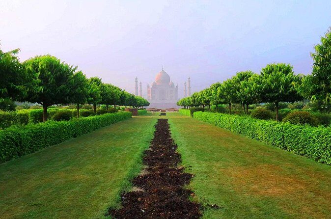 Approved Tour Guide in Agra full-day - Duration and logistics: why the 4 to 8 hours matters