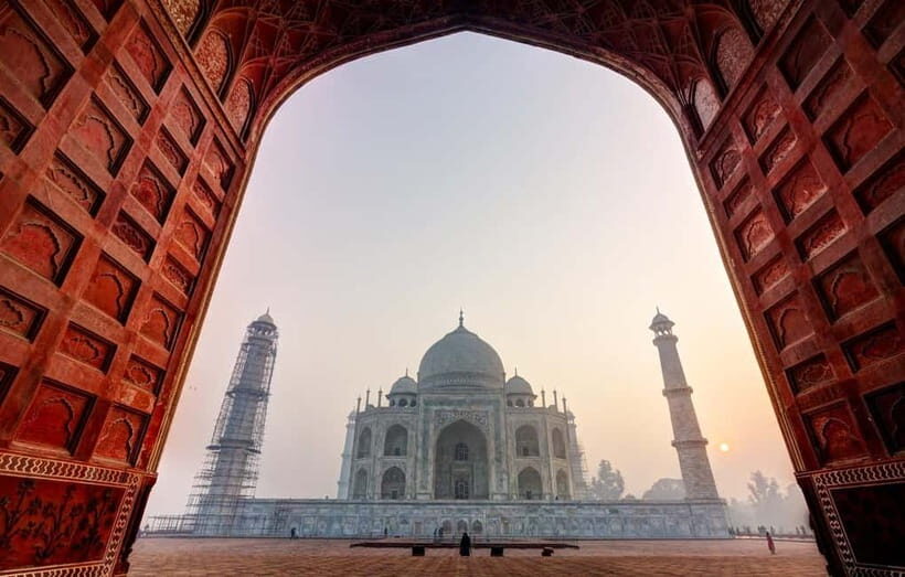 From Agra: Half Day Sunrise Tour of Taj Mahal with Agra Fort - Languages, duration, and how long 5 hours feels