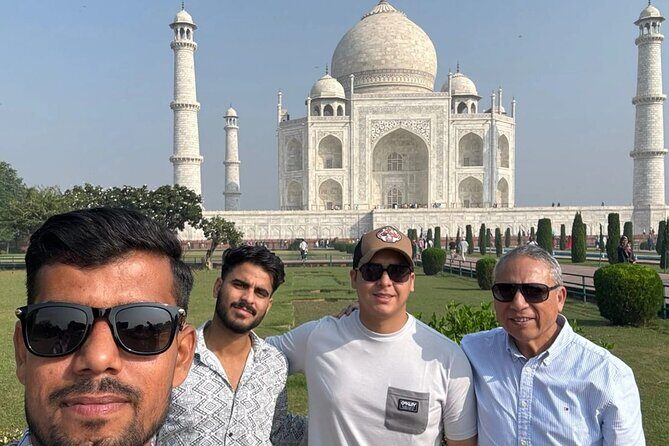 From Agra: Skip-the-Line Taj Mahal & Agra Fort Private Day Tour - Entering Taj Mahal with a 3-hour plan that doesn’t feel too short