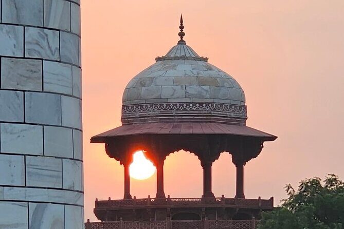 From Agra: Skip-the-Line Taj Mahal & Agra Fort Private Day Tour - The real value: $8.99 and what that price includes