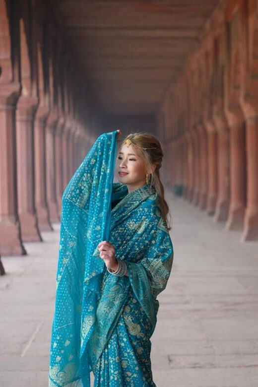 From Delhi/Agra: Taj Mahal Tour with Rental Saree Experience - Skip-the-line Taj entry: what to expect once you’re inside