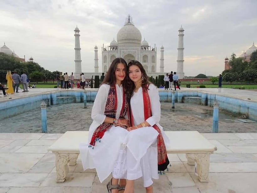 From Delhi: Taj Mahal & Agra With Fatehpur Sikri Day Tour - A Delhi-to-Agra Day That’s Long, But Not Chaotic
