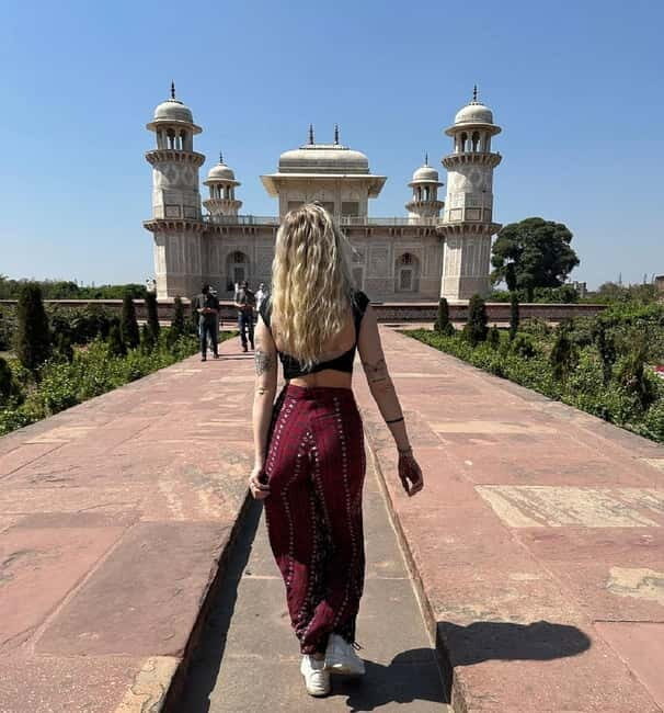 From Delhi: Taj Mahal & Agra With Fatehpur Sikri Day Tour - Guides, Drivers, and the Ticket Reality (Read This Before You Go)