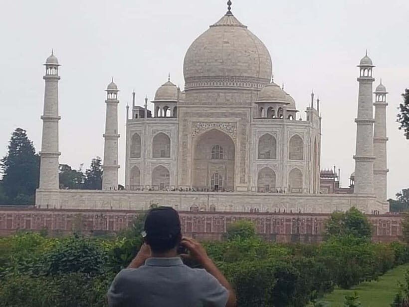 From Delhi: Taj Mahal & Agra With Fatehpur Sikri Day Tour - Should You Book This Delhi to Agra Day Tour?