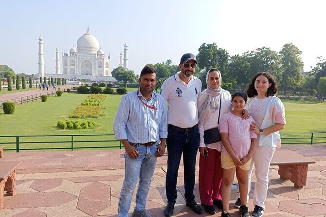 From Delhi Taj Mahal and Agra Tour by Car - Agra Fort: a solid 2 hours inside the fort walls