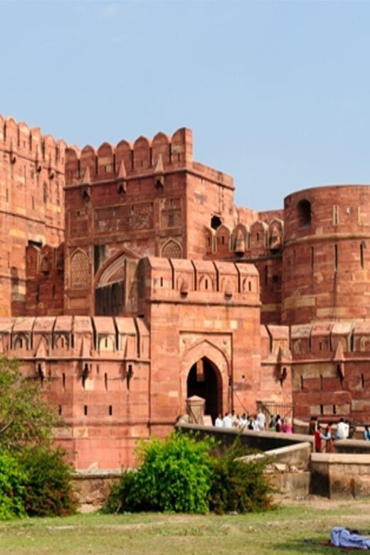 From Delhi: Taj Mahal Sunrise, Agra Fort & Baby Taj Day Tour - Timing reality check: Friday closures and what to pack