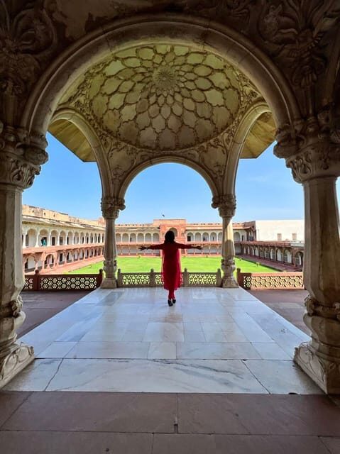 From Delhi: Taj Mahal Sunrise & Agra Tour with Tickets - Break Time and the 5-Star Breakfast/Lunch Switch