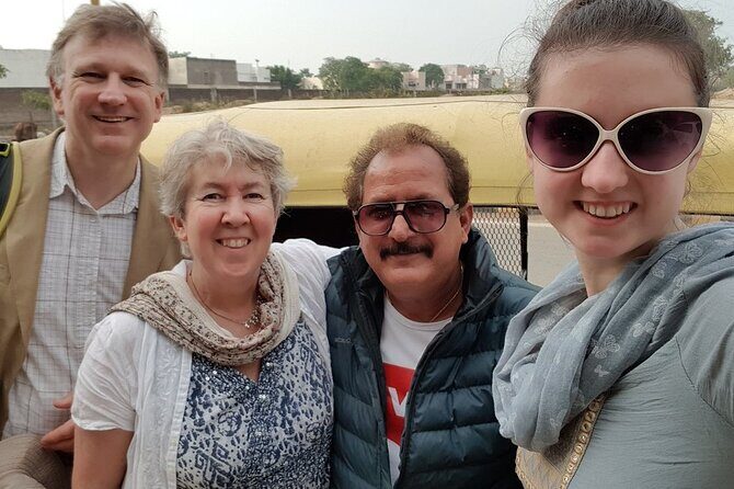Full Day Agra Tuk Tuk Tour with Taj Mahal and Agra Fort - Price and logistics: what $11 really buys