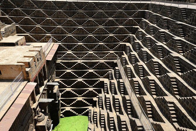 Guided Fatehpur Sikri & Abhaneri Tour From Agra To Jaipur By Car - Best fit: who will enjoy this tour the most