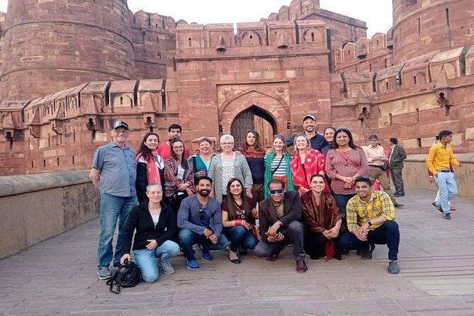Half Day Private Tour of Taj Mahal & Agra Fort From Agra - Stop 1: Visiting the Taj Mahal Without the Headache