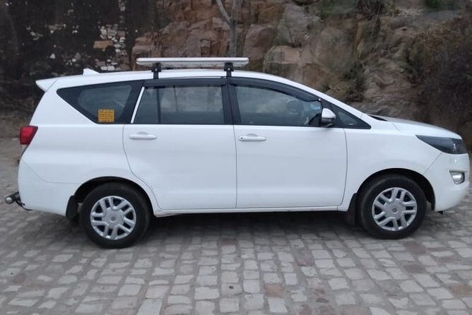 One-Way Transfers assistance Agra to Delhi Drop - The Right Car for Your Group Size