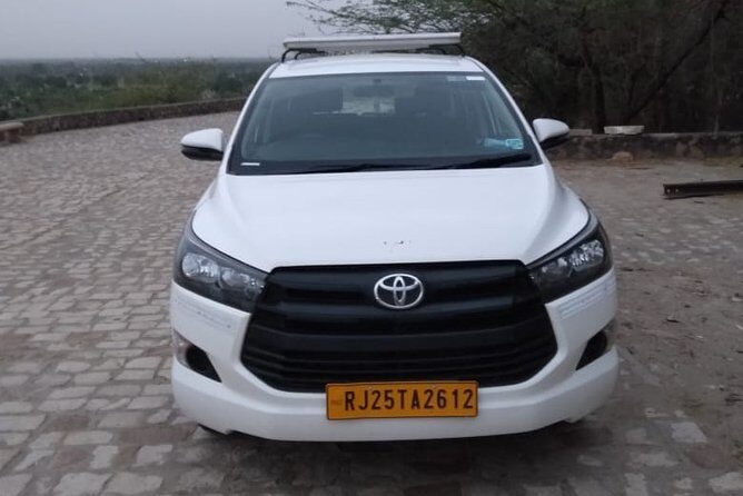 One-Way Transfers assistance Agra to Delhi Drop - Hotel Reception Pickup: What Happens First