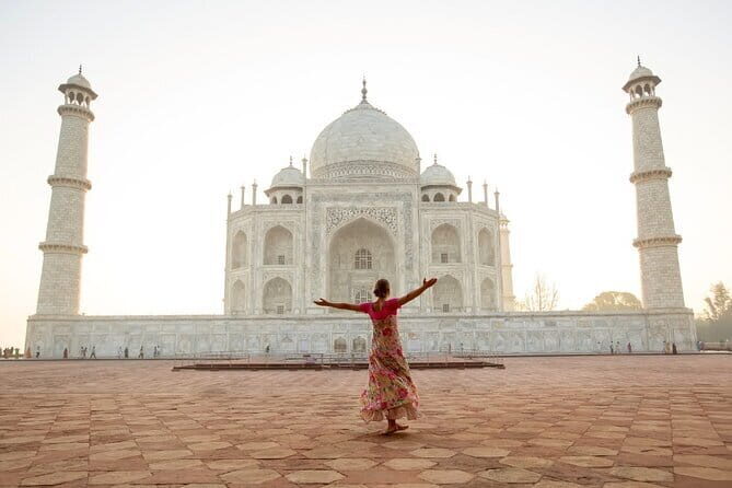 Private Tour of Taj Mahal, Agra Fort & Baby Taj with Agra Pick-up - Price and value: $105 isn’t just access, it’s time saved
