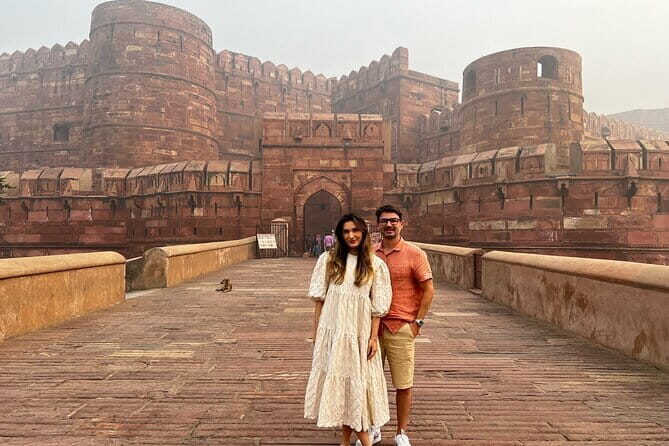 Private Transfer Agra to Delhi - Pickup in Agra: the part that saves your time