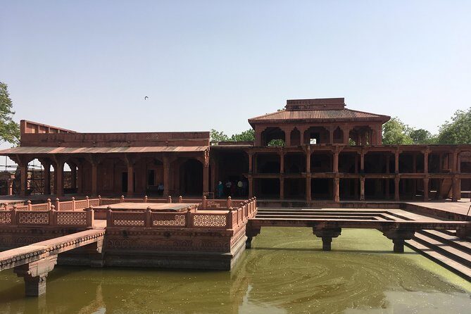 Private Transfer From Agra To Jaipur with Fatehpur Sikri - Agra pickup that actually starts your day