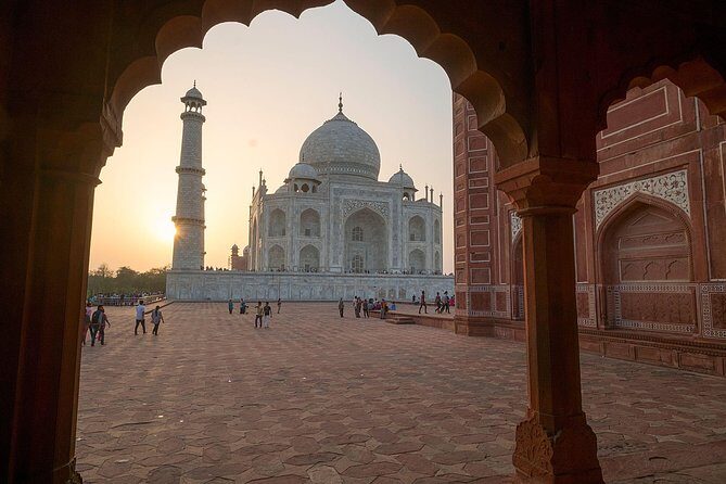Skip the line "Taj Mahal" & "Agra Fort" Tickets with live Tour Guide. - Should You Book This Skip-the-Line Taj Mahal + Agra Fort Tour?