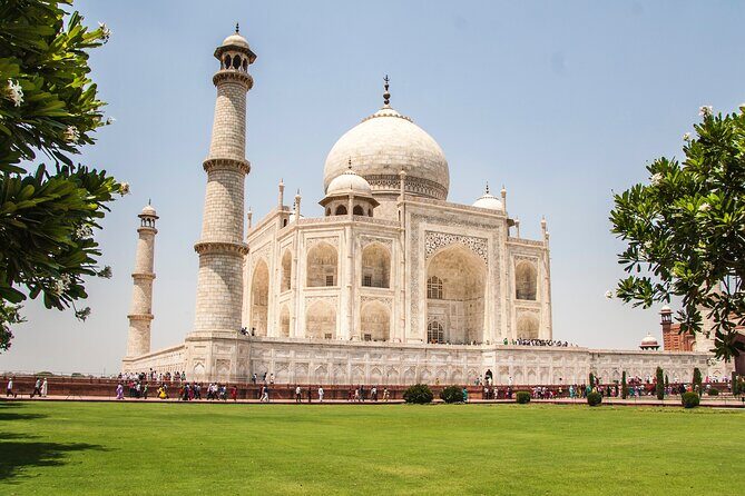 Skip The Line Taj Mahal and Agra fort Tour - Timing and weather: when to go and what can derail the day