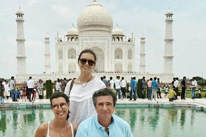 Skip-the-Line Taj Mahal Private Guided Tour with Mausoleum Entry - Choosing your Taj Mahal time: sunrise hours beat the crowd math