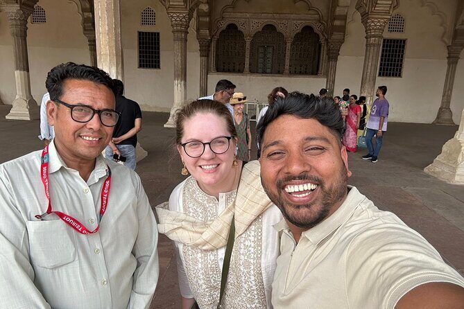 Taj Mahal and Agra Tour by Superfast Gatimaan Train From Delhi - Agra Fort: A Two-Hour Visit That Adds Context Beyond the Taj