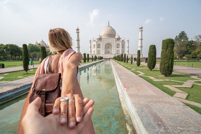 Taj Mahal Skip the Line Private Guided Tour - Getting There: Hotel Pickup by Taxi and How Meeting Points Affect You