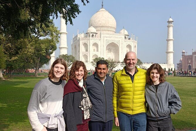 Taj Mahal Sunrise and Agra Fort Private Guided Tour - Why Taj Mahal sunrise feels different