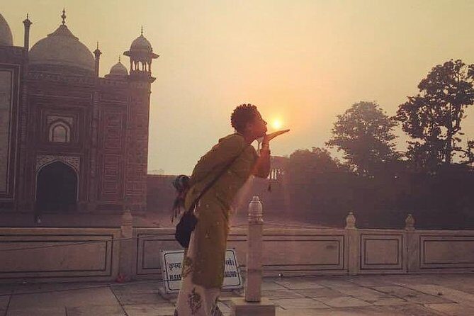 Taj Mahal Sunrise & Sunset All Inclusive Private Luxury Agra Tour - Breakfast Break After Sunrise: A Real Pause Before the Rest of Agra