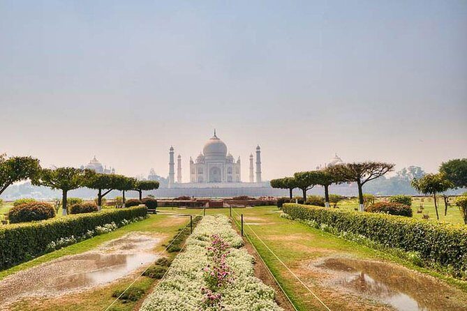 Taj Mahal Sunrise Tour With Agra Fort and Fatehpur Sikri - Why the Taj Mahal sunrise timing is worth it