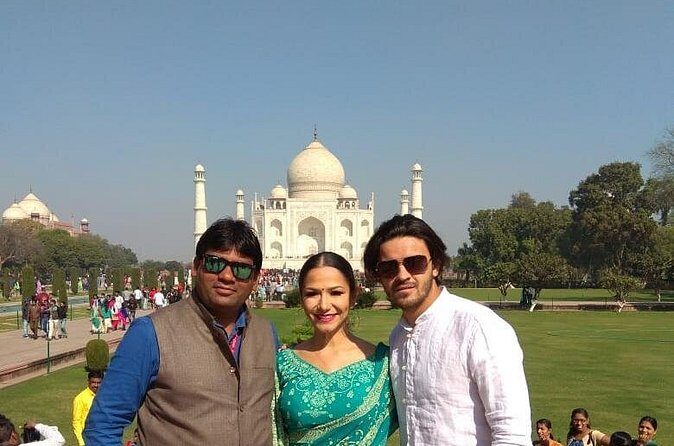 Taj Mahal Sunrise Tour With Agra Fort and Fatehpur Sikri - Getting value from $80: when this tour pays off