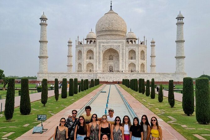 Taj Mahal Sunrise Tour - Where you’ll start at sunrise: East Gate in real-world terms