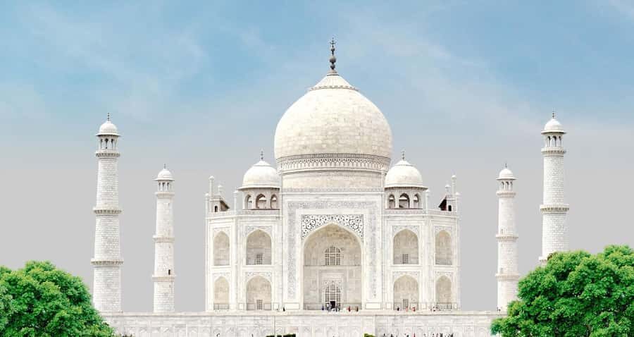 Taj Mahal Tour with Optional Wildlife Rescue Center Visit - Taj Mahal with a licensed guide: how the 2.5 hours usually feels