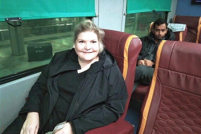 Taj Mahal Trip by Express Train from Delhi - Private Day Tour - Agra city lunch break: what you should plan for