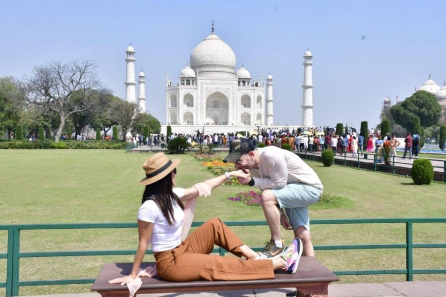 Taj Mahal with Professional Photoshoot - Skip-the-Line Taj Mahal Entry That Starts You Off Calm