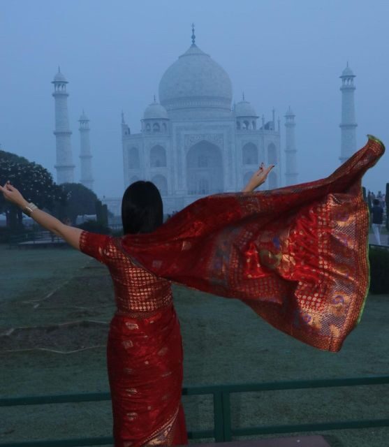 Taj Mahal with Professional Photoshoot - Price and Logistics: Is $57 Per Group Good Value?